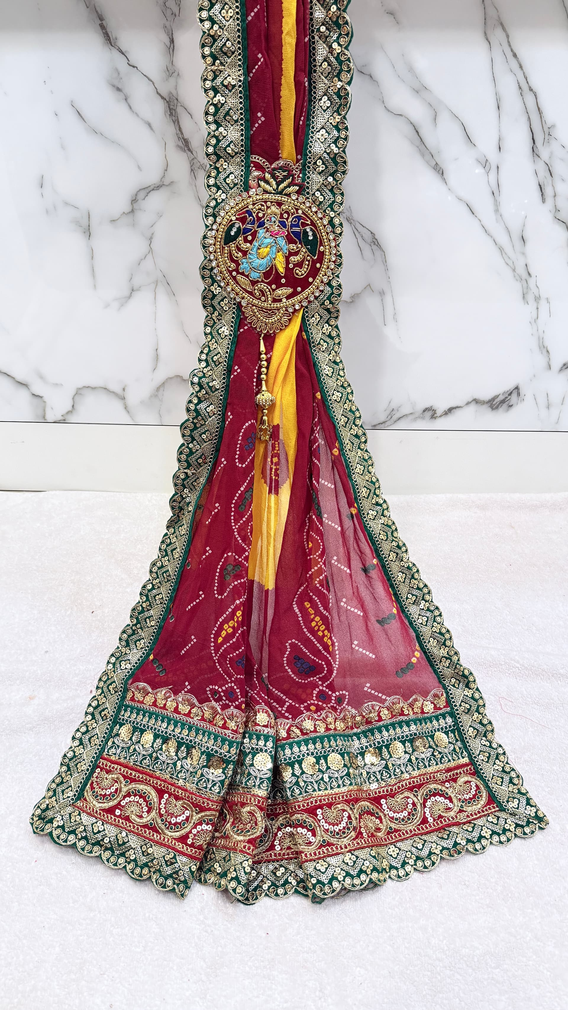 Georgette brooch Odana With Krishna Buta