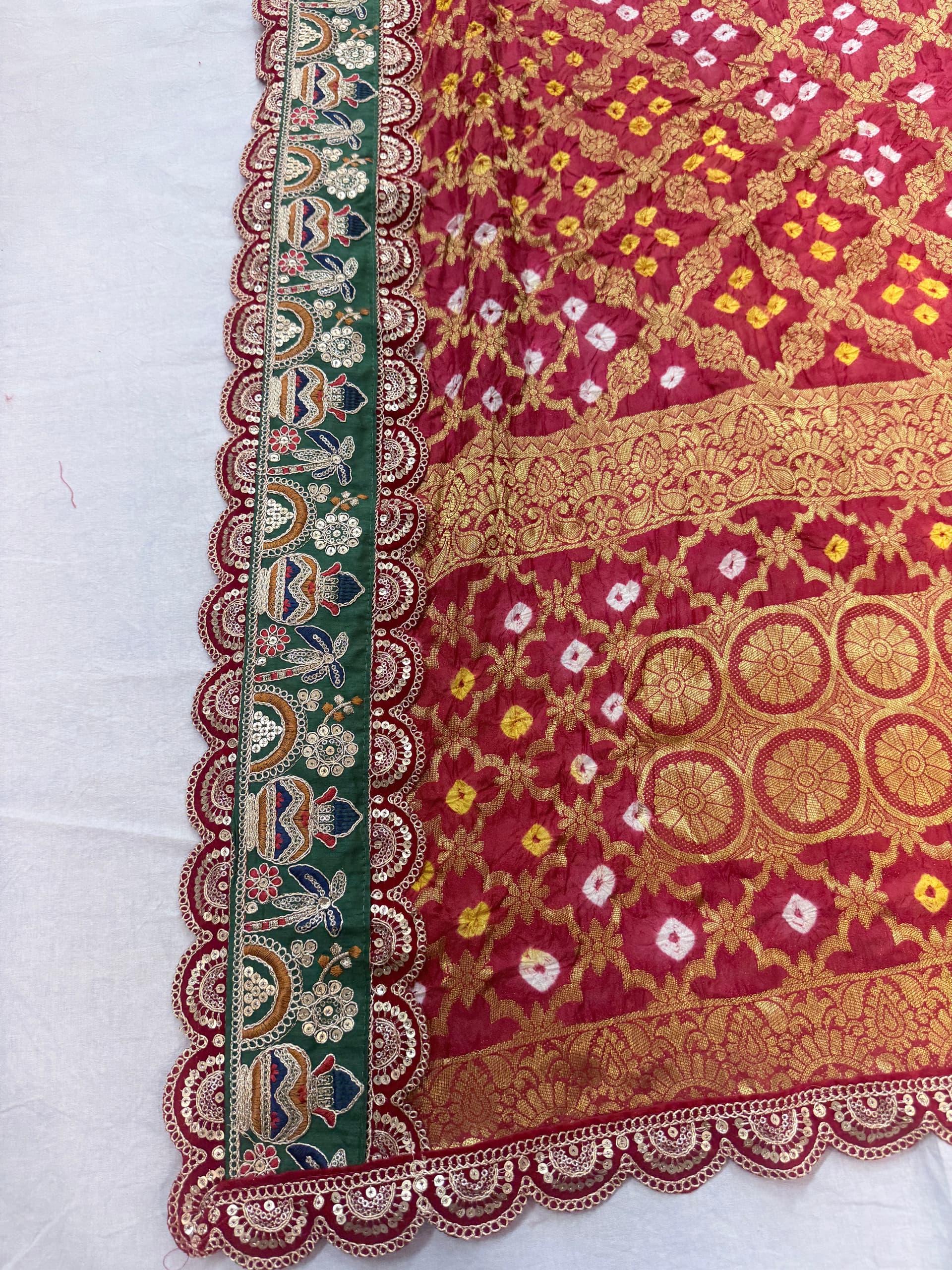 Banarasi Dupatta with Sada Kalash Lace