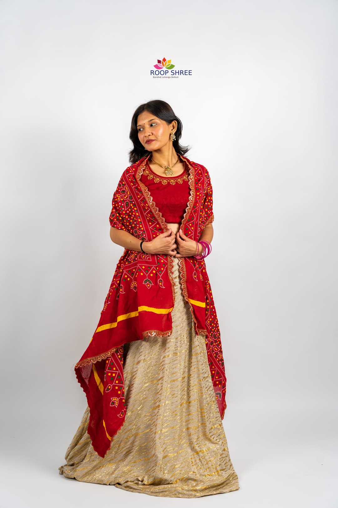 Cotton Chunri Shrug with red Border