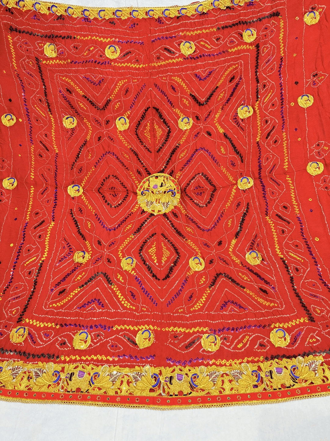Sikar Bandhej Do Paat Chunri Elephant design