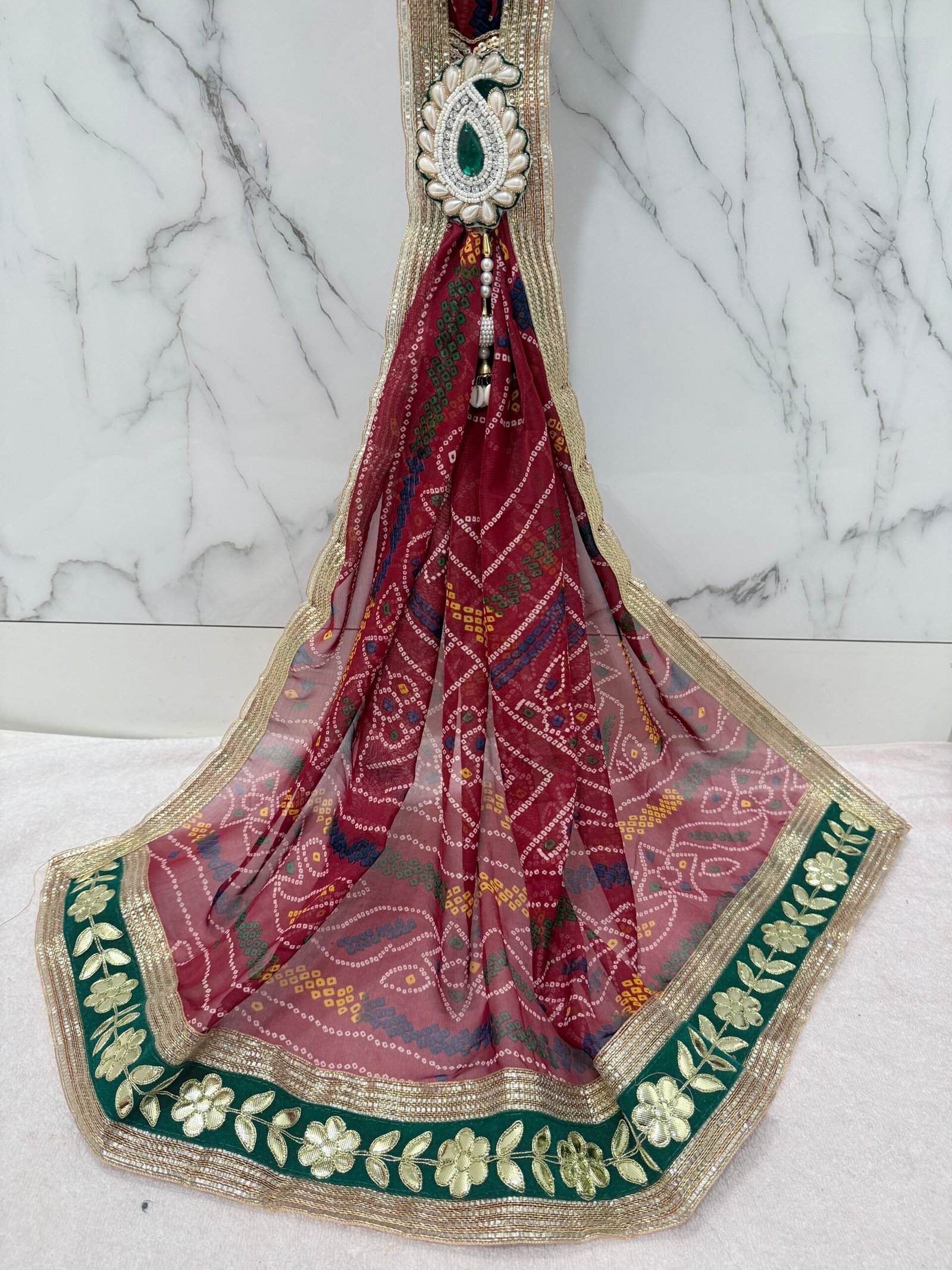 Chunri Dupata with Kairi Design
