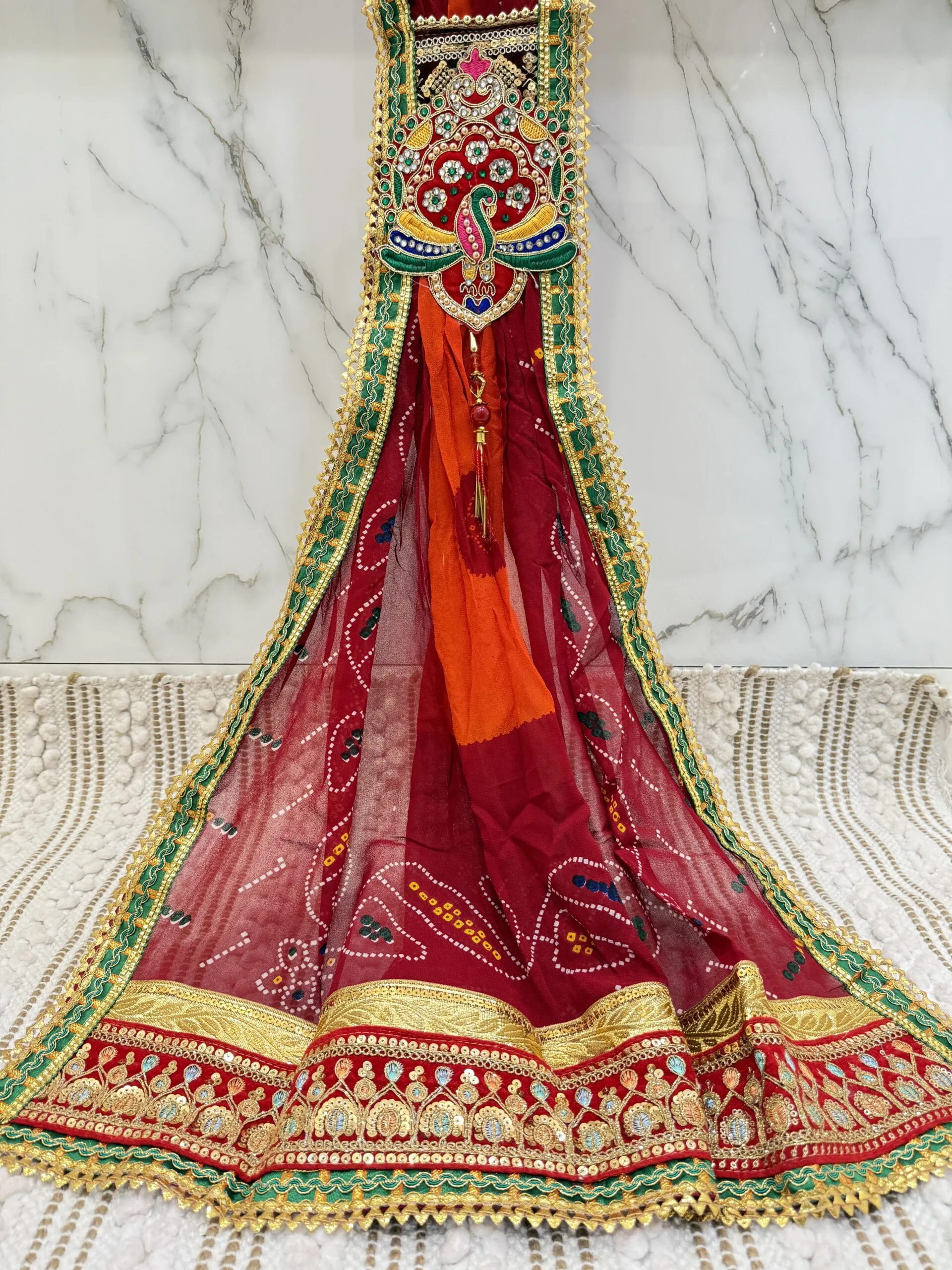 Georgette brooch Odana With Peacock Buta - Image 3